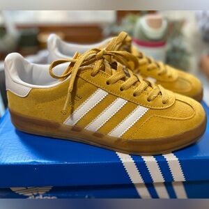 Adidas Gazelle Indoor Sneakers Mustard Yellow Gum Sole